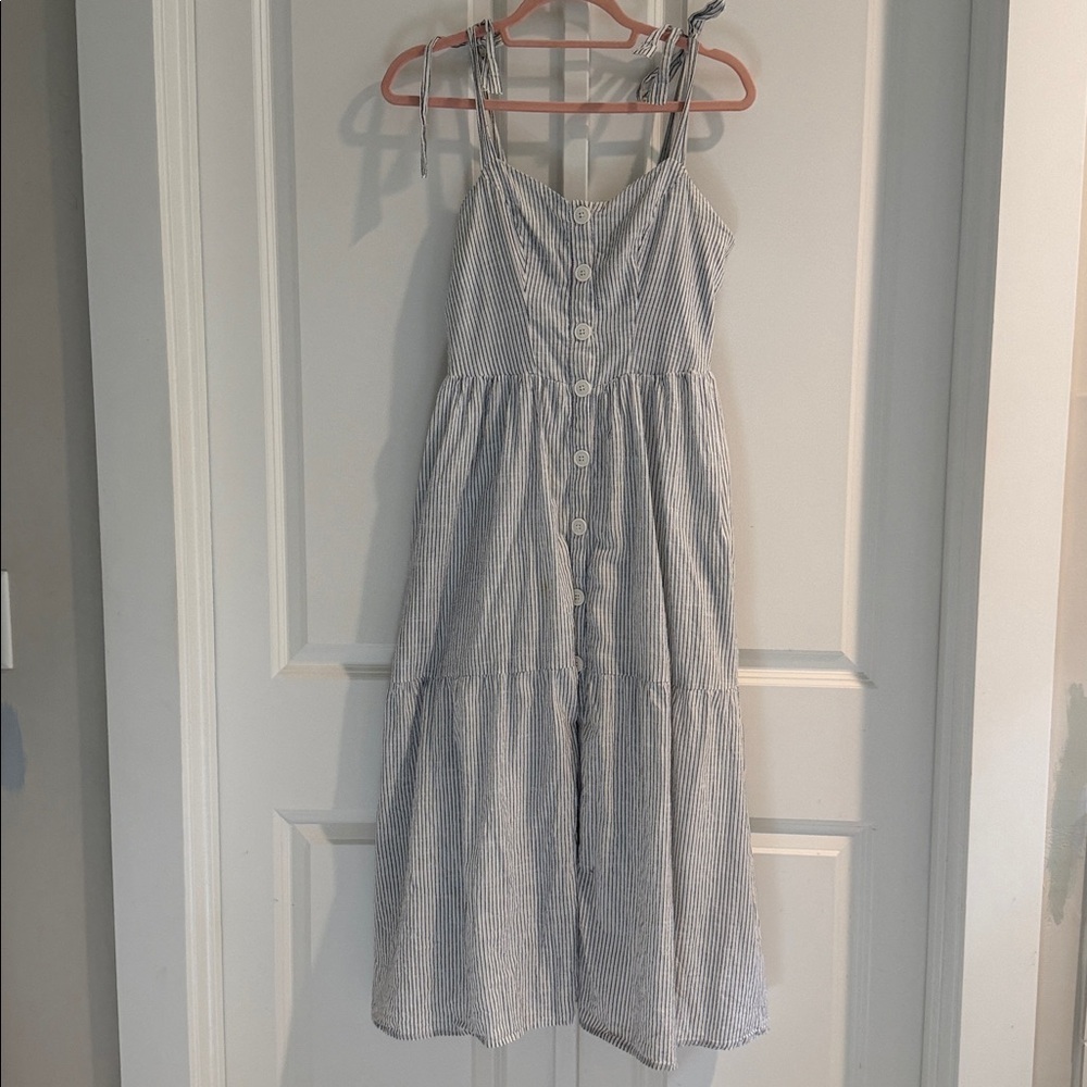 Urban Outfitters Black and White linen dress all cotton